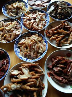 丫丫美食视频,探寻地道家常菜，解锁烹饪新技巧