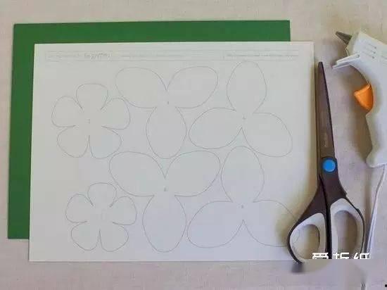 栀子花的折法视频