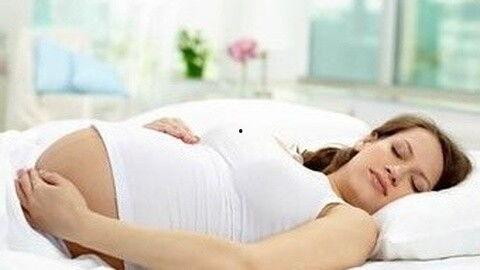 亲吻脱内衣视频